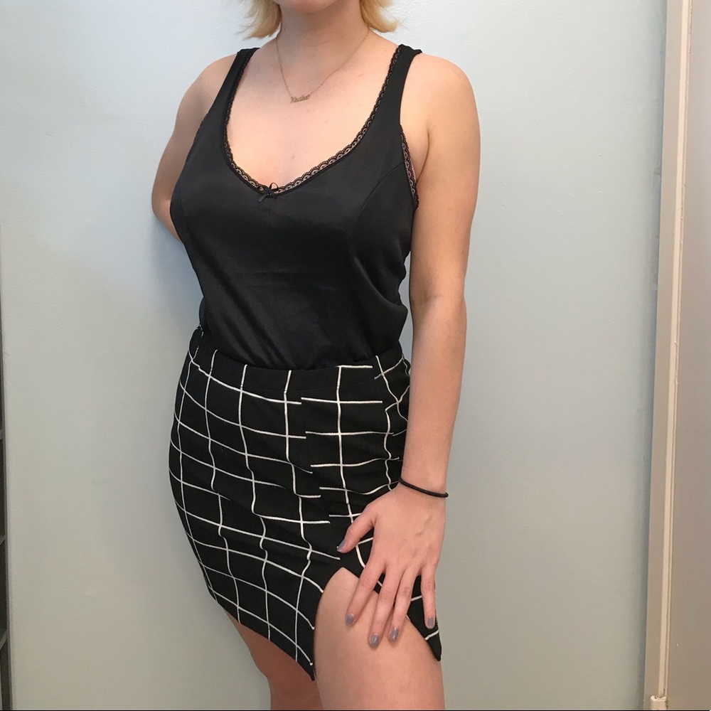 Slip Black tank